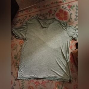 Lucky Brand Venice Burnout size Large Henley